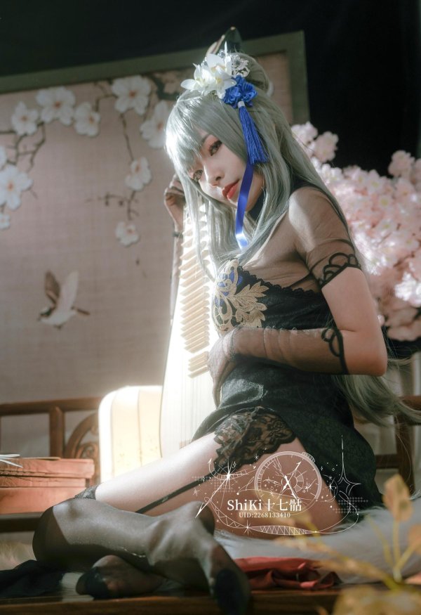 联富配资 《碧蓝航线》路易九世旗袍cosplay